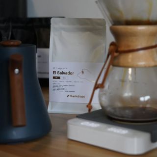 Co říkáš na fermentovanou kávu? 🍒 Někteří to milují, jiní nenávidí 😅 do jakého týmu patříš ty? 👀